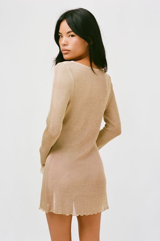 THE BRITAIN DRESS IN GOLD