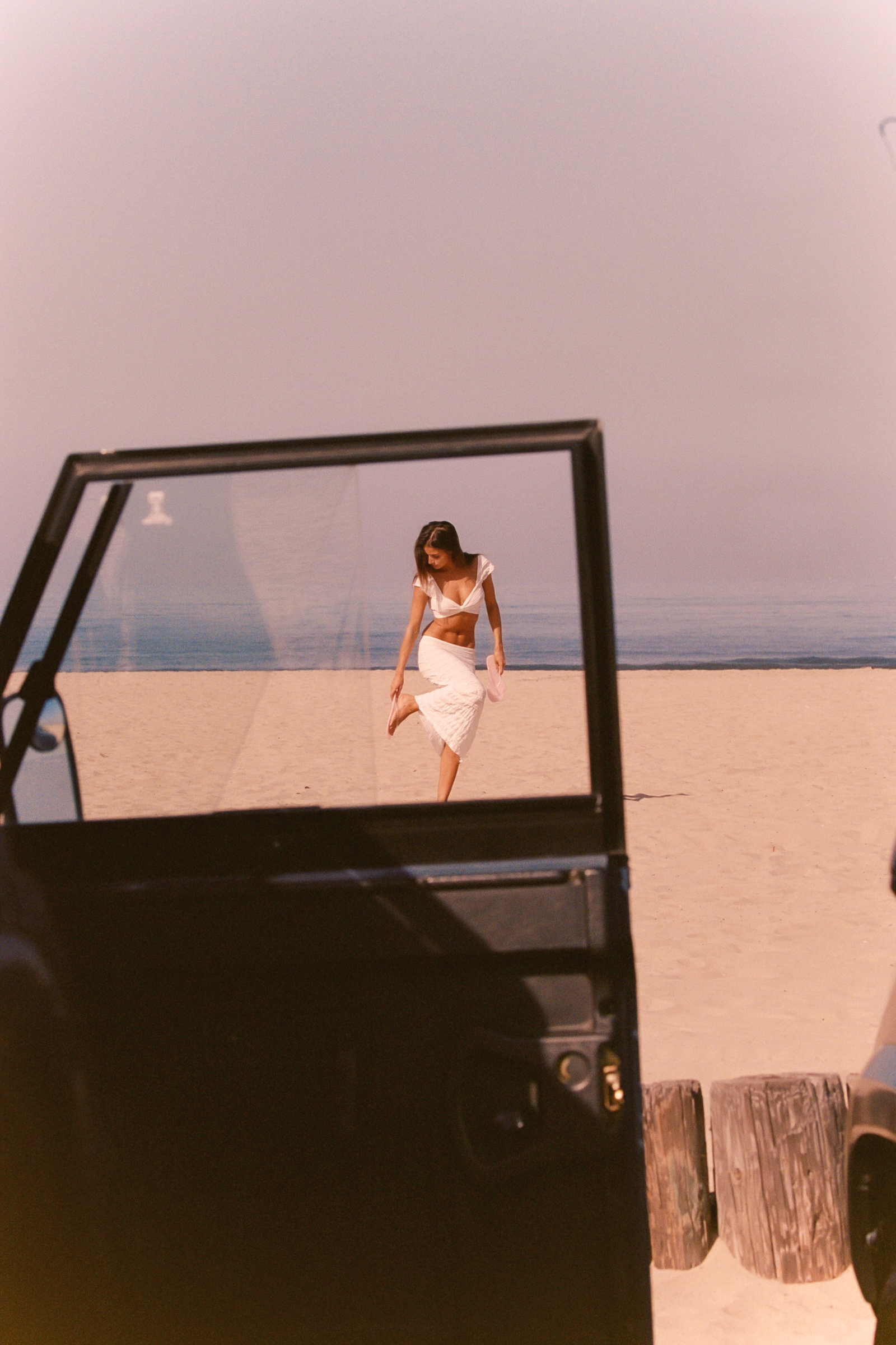 THE JENNI SKIRT IN WHITE