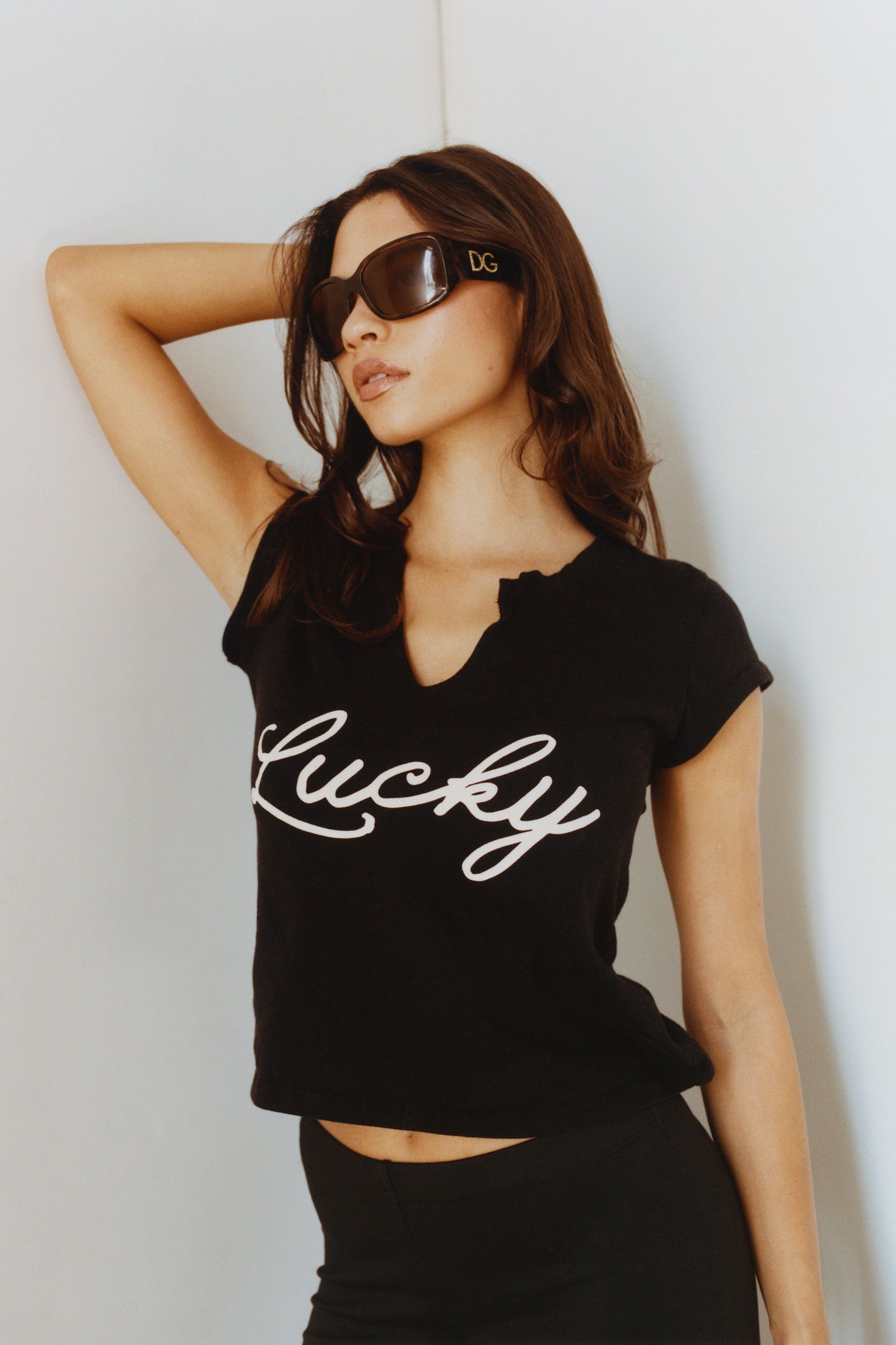 THE LUCKY TEE IN BLACK