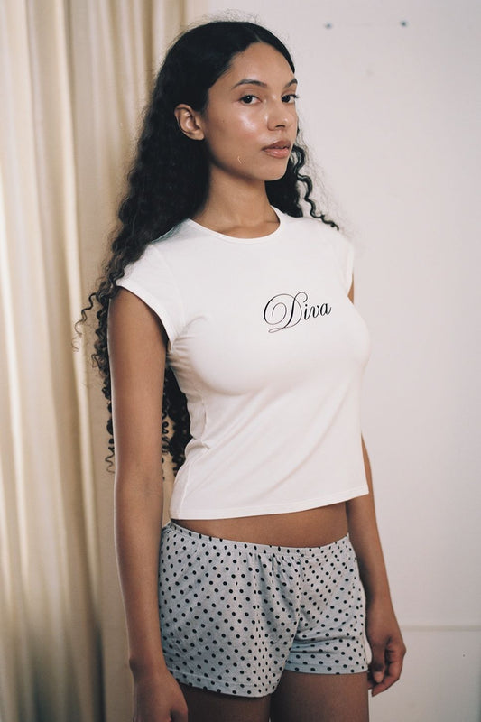 THE DIVA TEE
