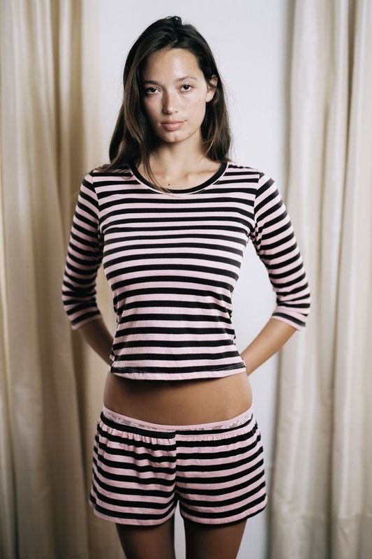 THE NEAPOLITAN SHORT