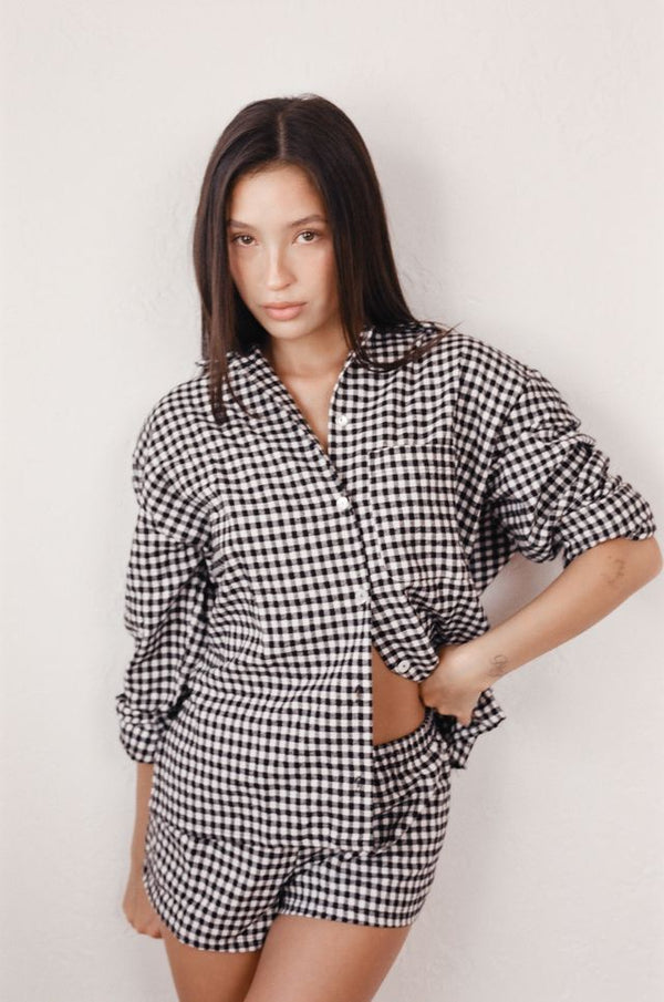 THE OLIVE FLANNEL IN BLACK & WHITE